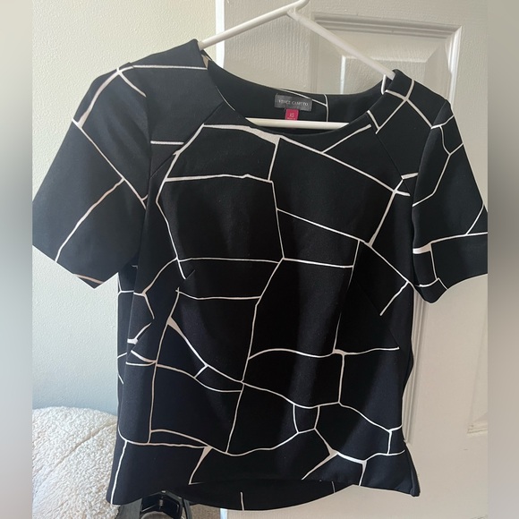 Vince Camuto black and white top - Picture 1 of 5